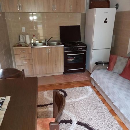 Appartamento Apartman Vukica Trebinje Esterno foto